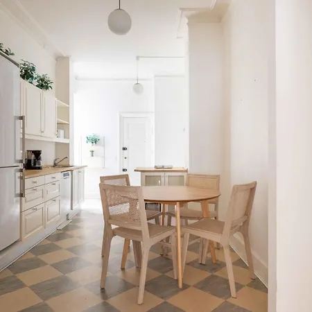 Large In By Tivoli Gardens Apartament Kopenhaga
