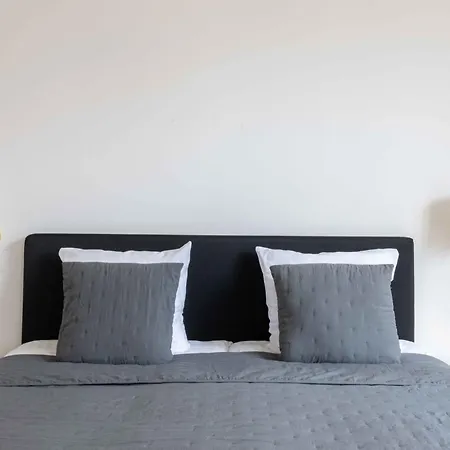 Apartament Large In By Tivoli Gardens Kopenhaga